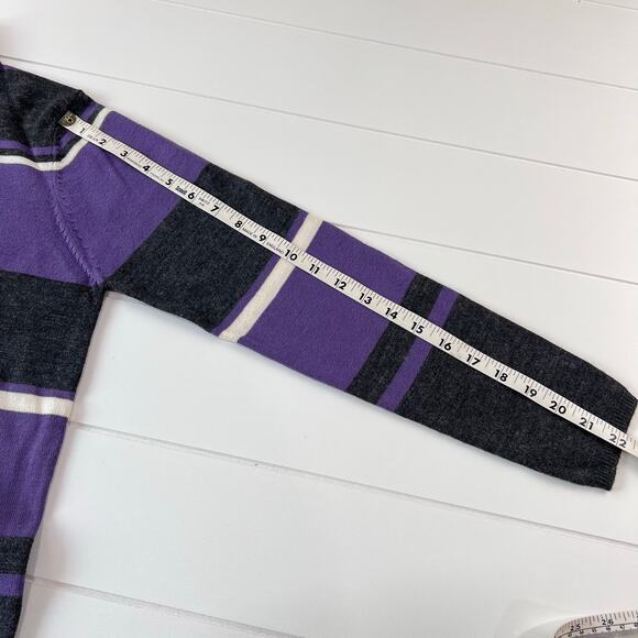 Karen Scott gray Purple Acrylic Merino Wool sweater size petite Medium PM - Picture 4 of 5
